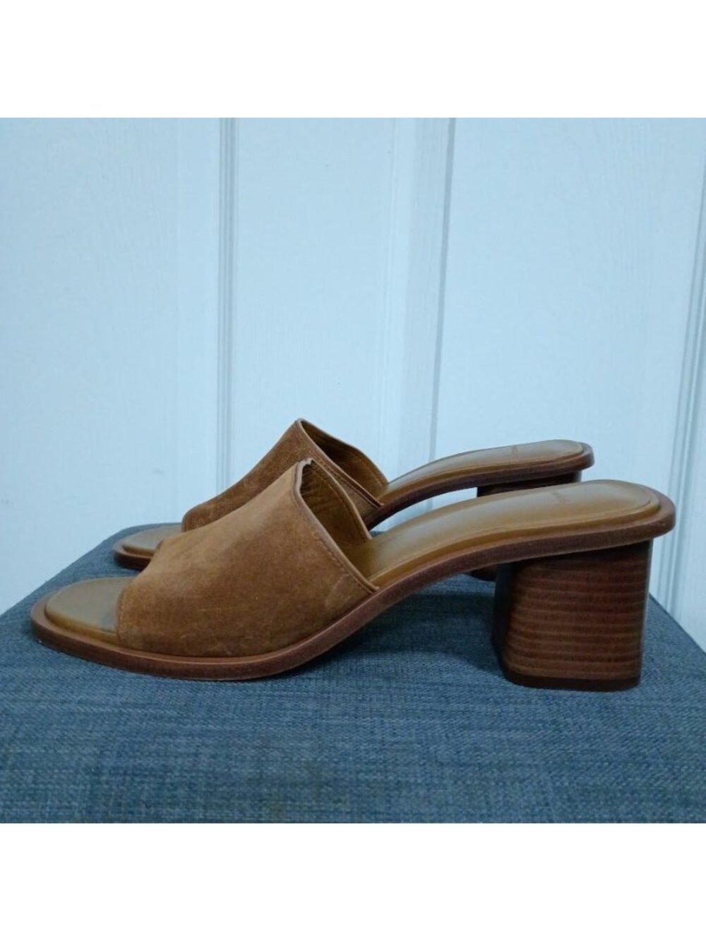 Vince Heeled Sandals Suede Mules Size 11 Tan Block Heel Slip-On Pre-Owned - Picture 5 of 9